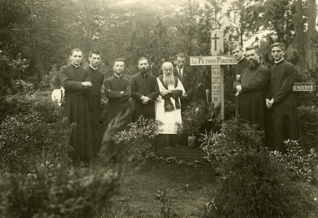 ピアチェンツァ神父の葬儀